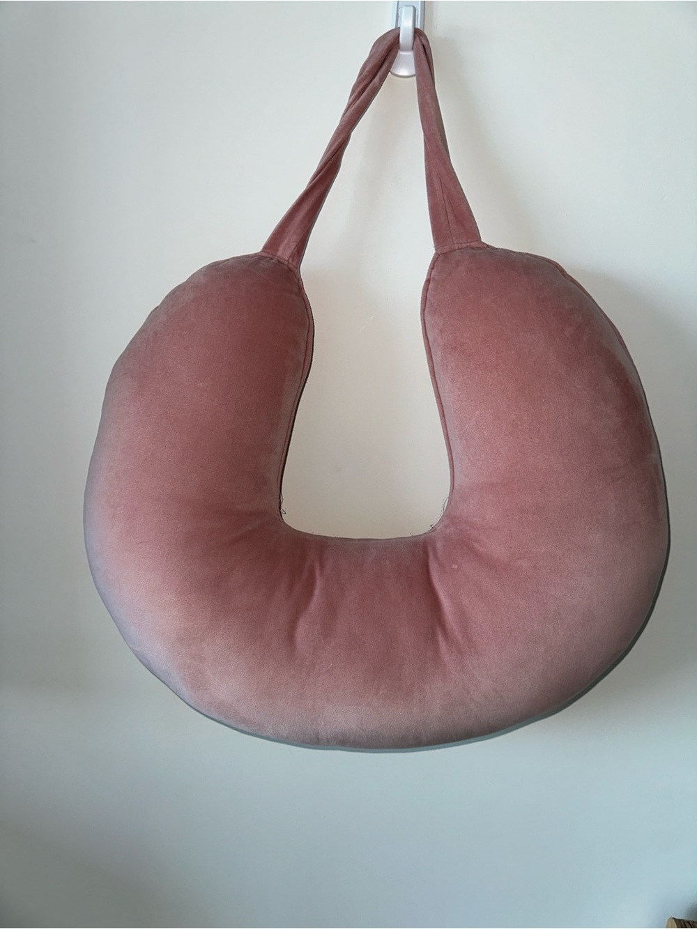 Plush Dusty Rose U-Shaped Neck Pillow